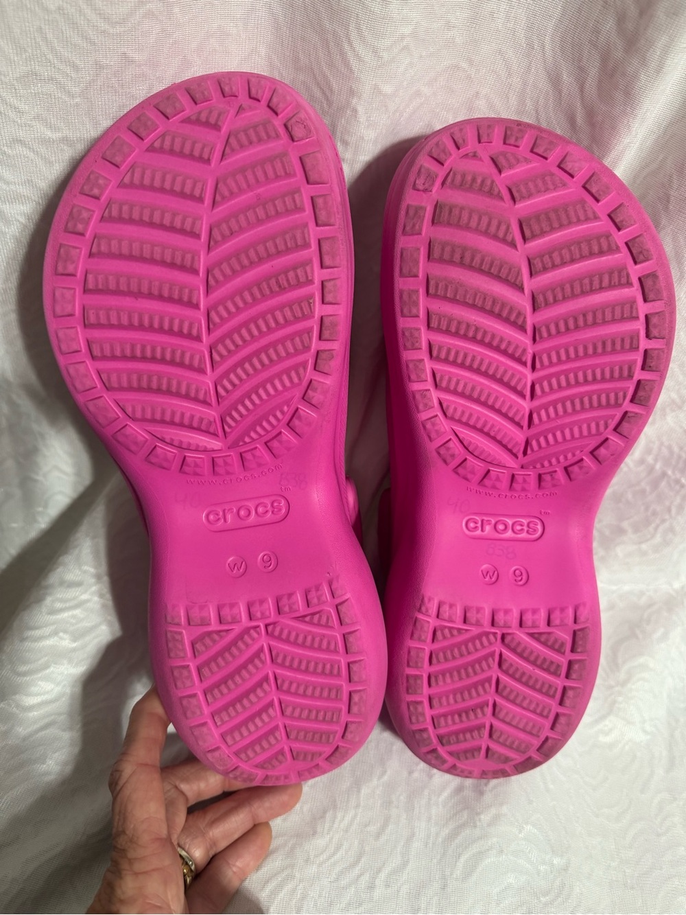 Platform Crocs - Picture 5 of 6